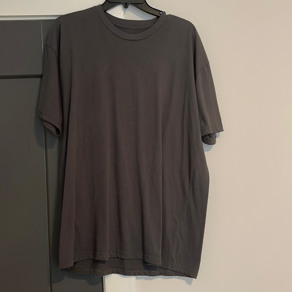 True Classic Tshirt Grey
